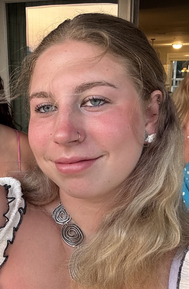 Madeline Steczkowski